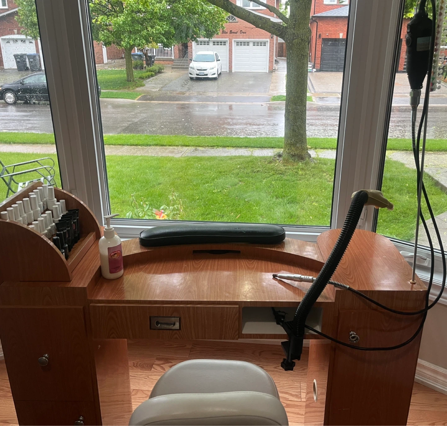 Manicure table set