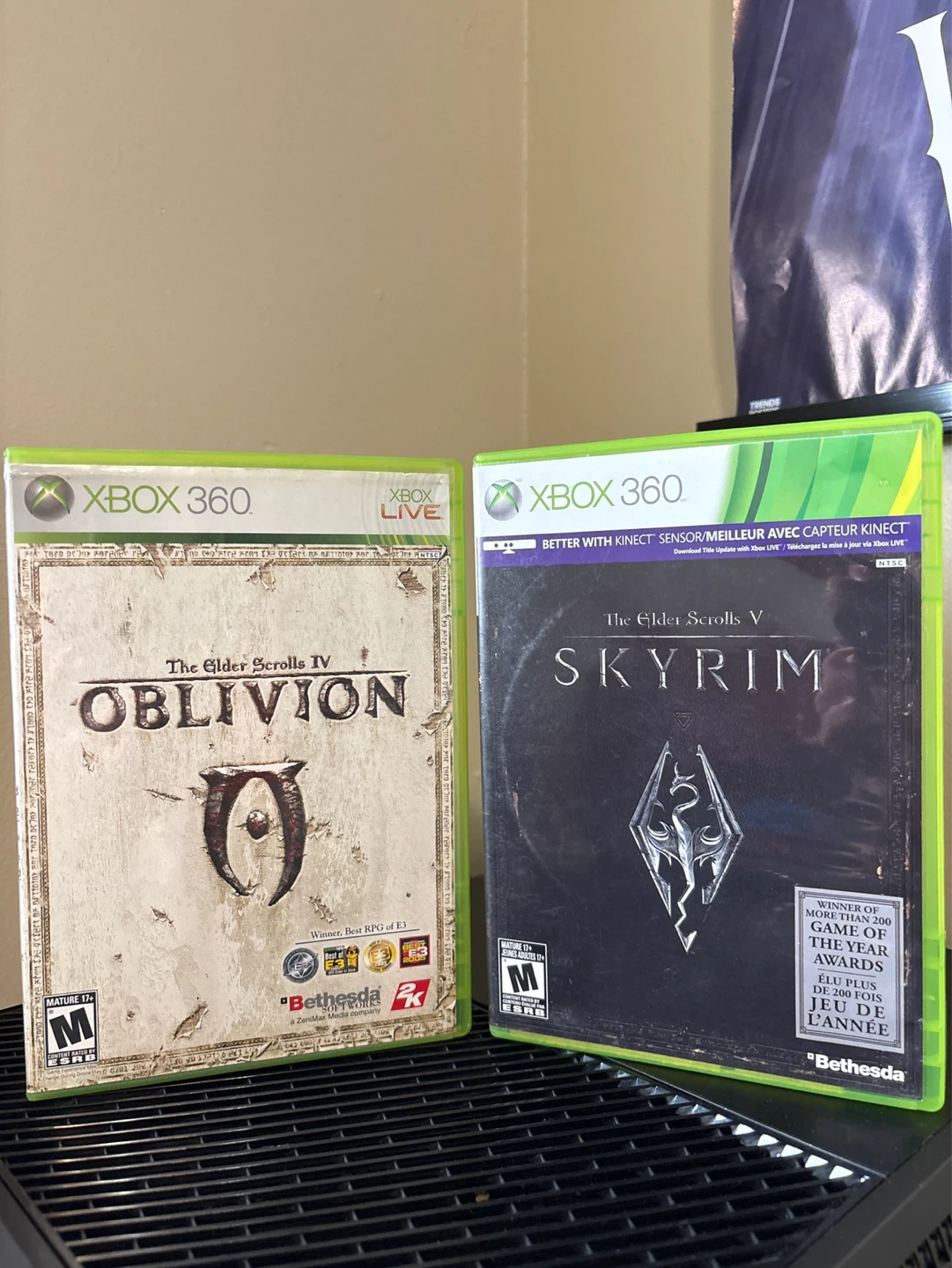 The Elder Scrolls V: Skyrim and IV: Oblivion Xbox 360