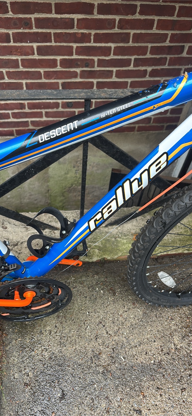 Raleigh Descent Mountain Bike - photo 2