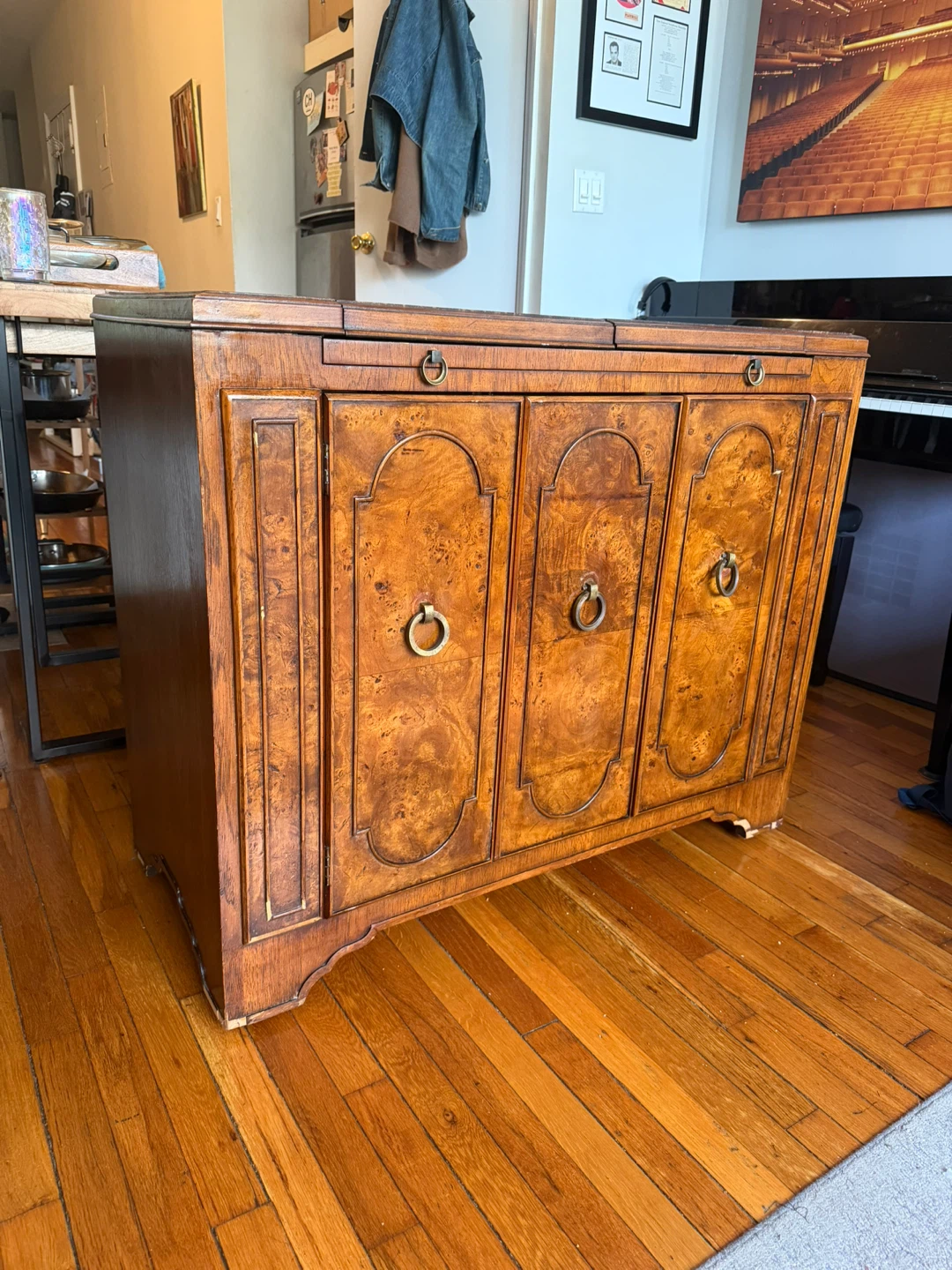Vintage Wooden Bar Cabinet with 3 Doors - photo 3