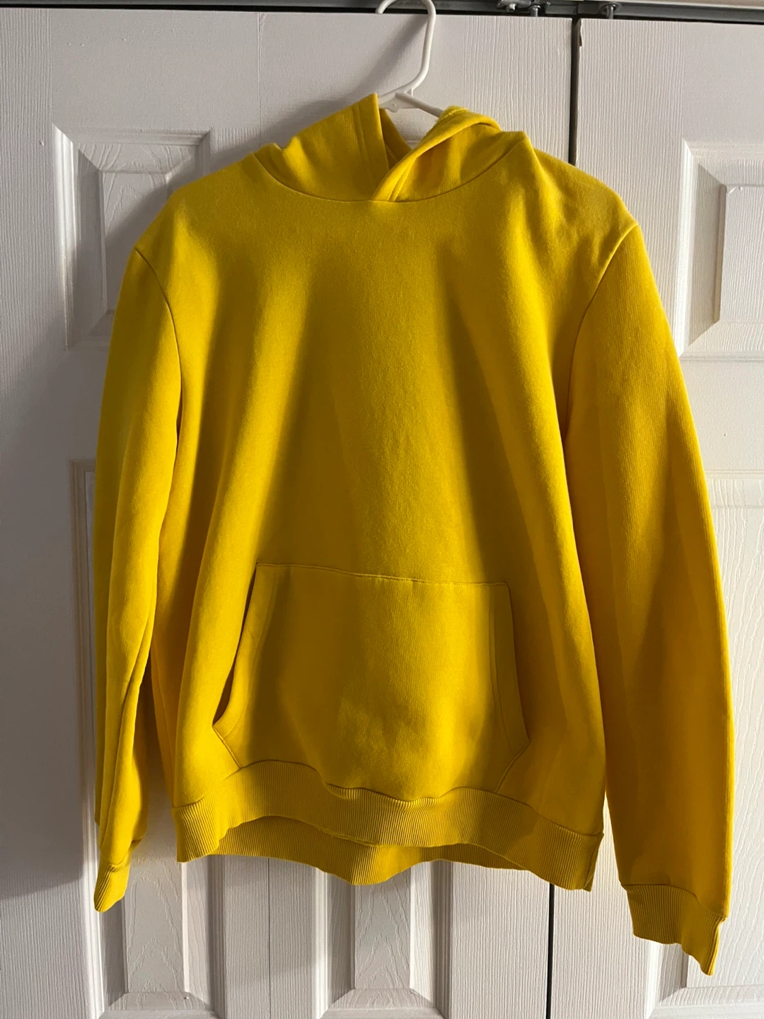 Bright Yellow Hoodie – Size Large (New, Never Worn)
