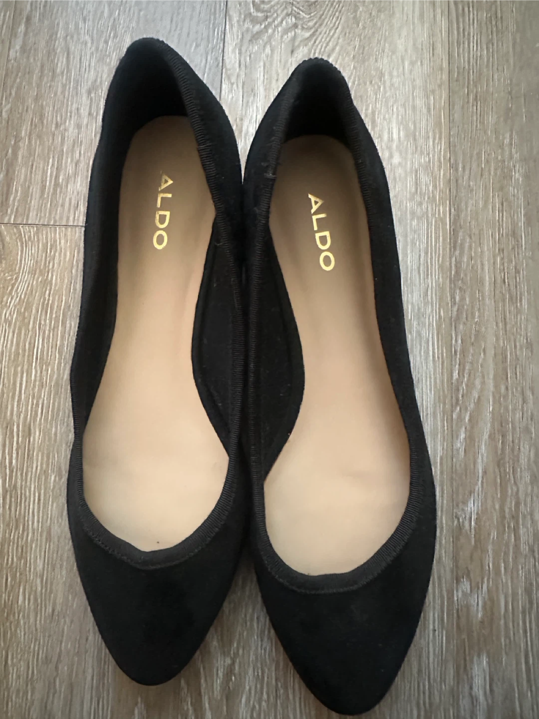 NEW ALDO Black faux Suede Ballet Flats with Studded Heels - photo 4