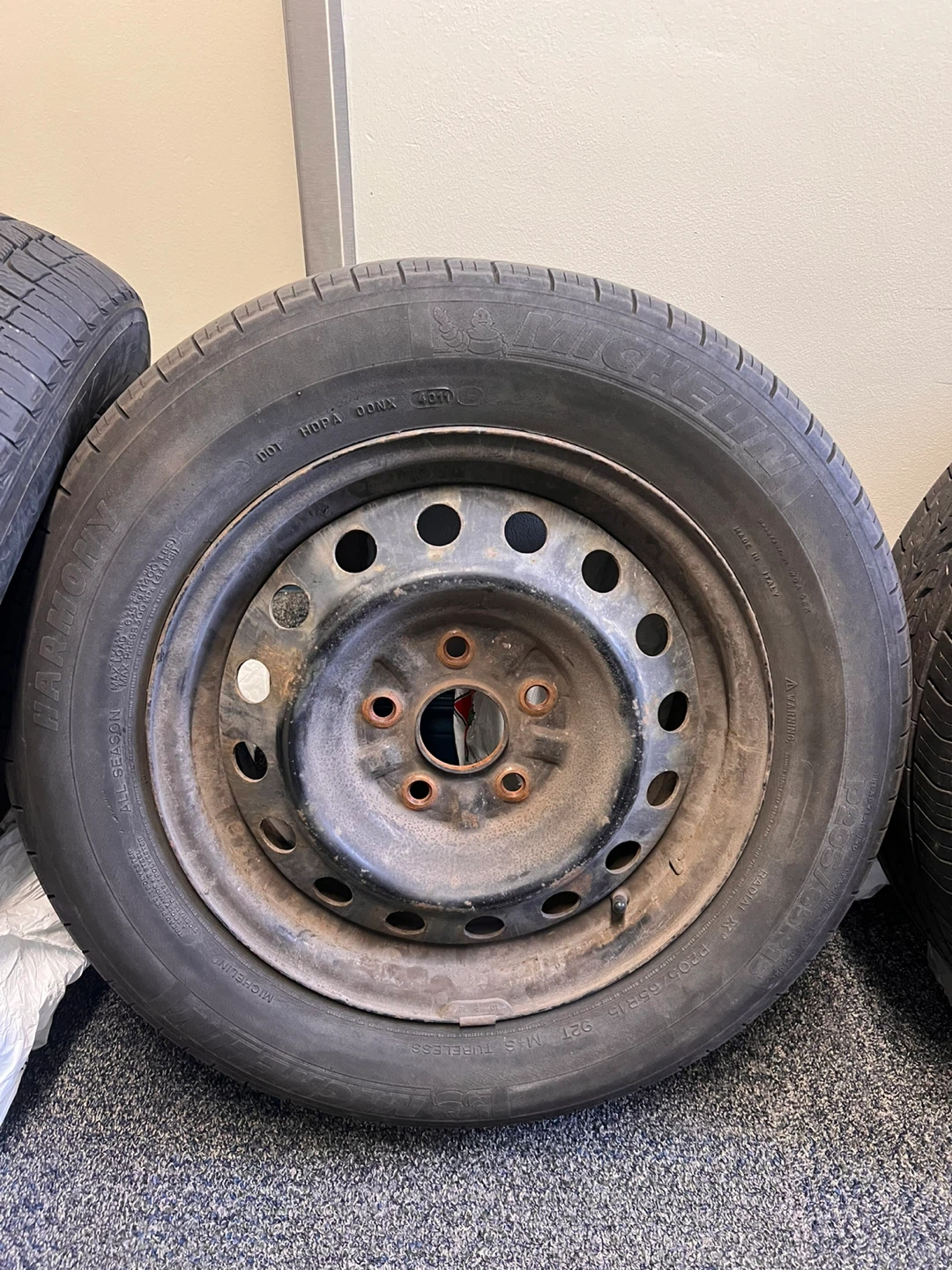 5 Tires on Steel Rims – Toyota Corolla – Michelin Winter Tires - photo 5