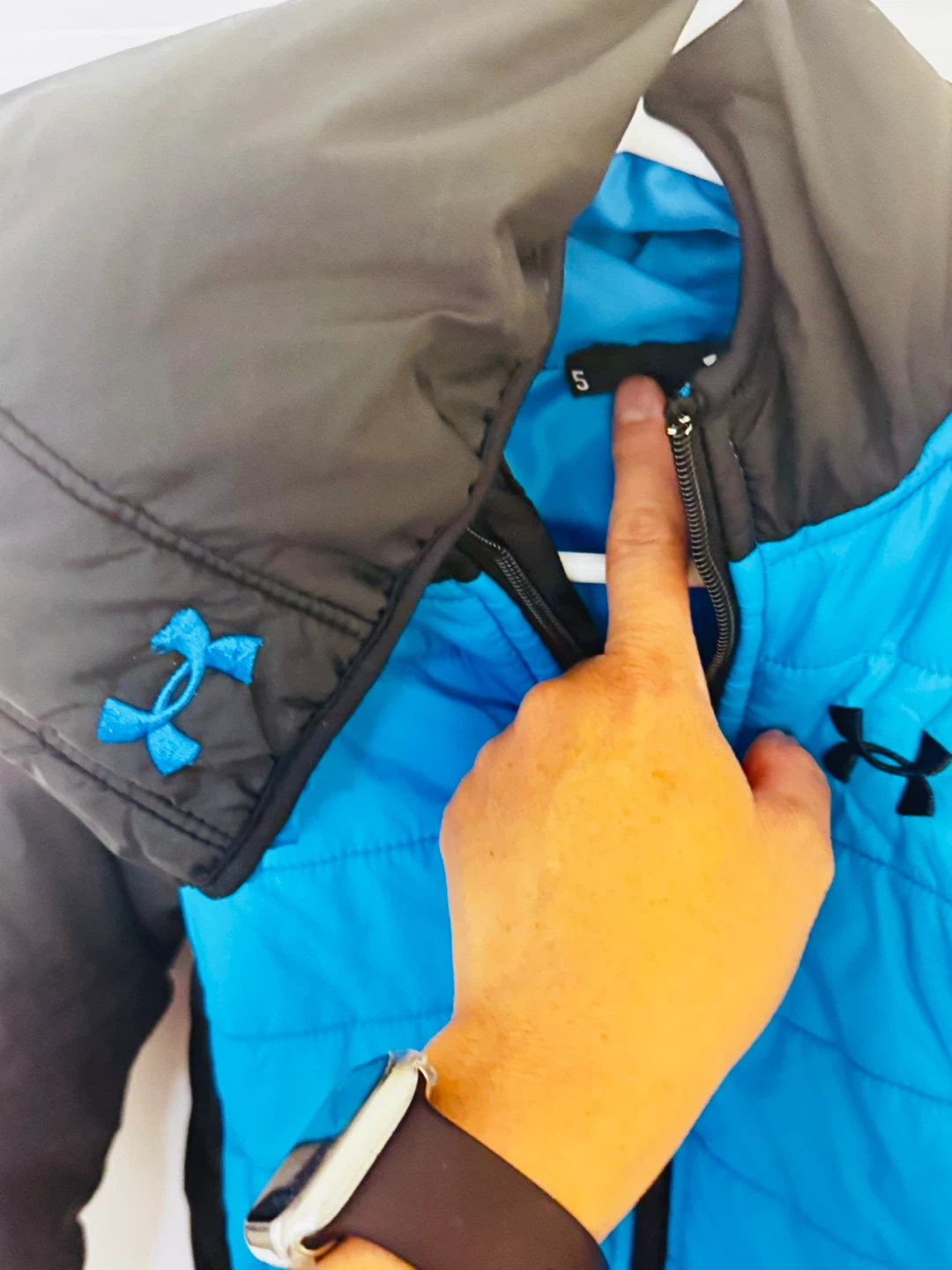 Under Armour Puffer Jacket - Boys Size S - photo 2