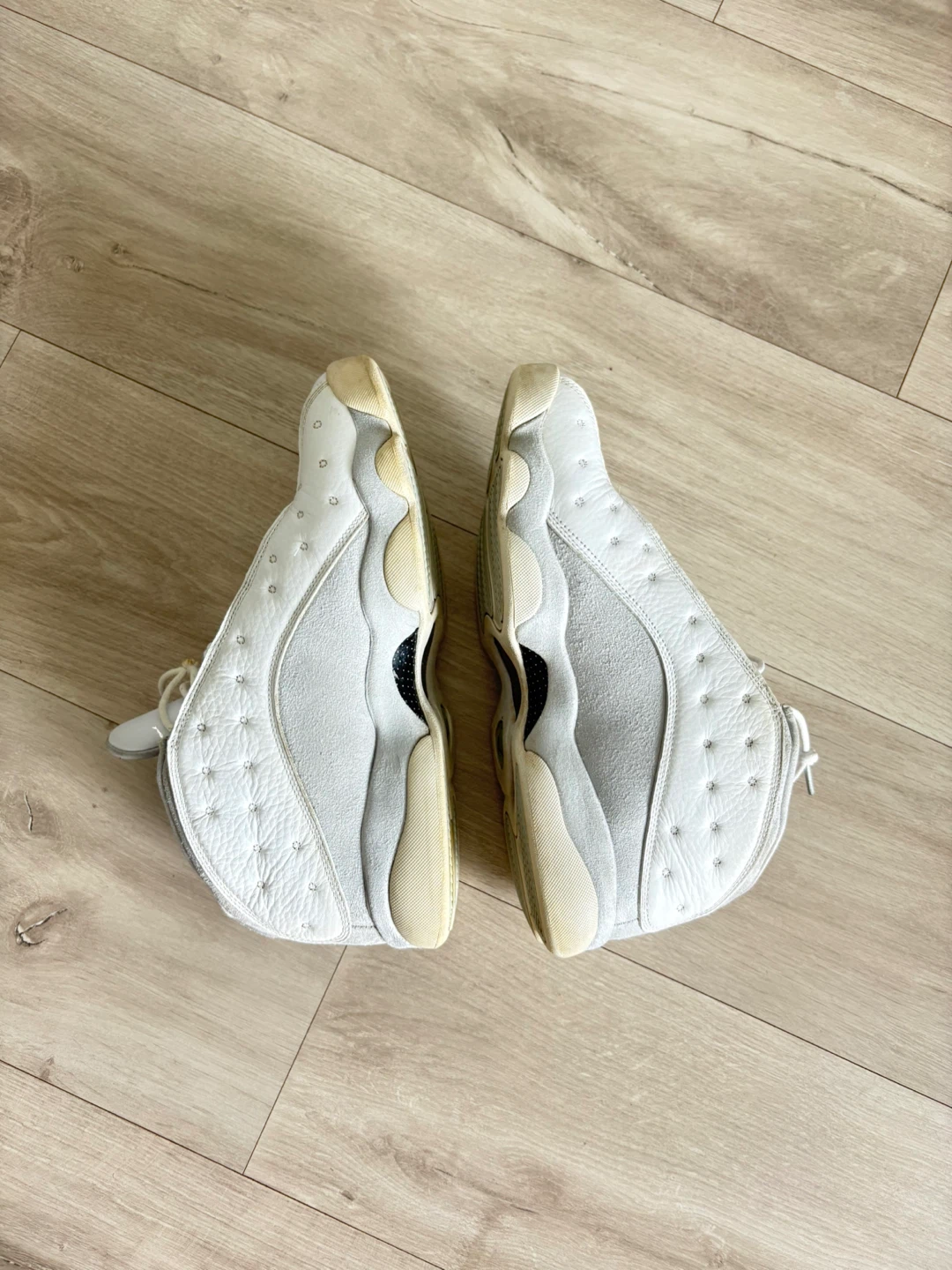 Air Jordan 13 Retro White/Grey Sneakers - photo 5
