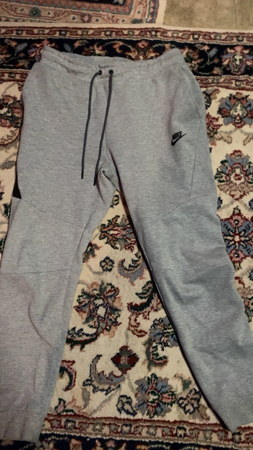 Nike tech original Grey Jogger Pants Size Medium - photo 2