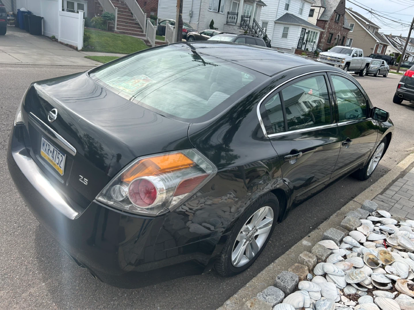 Black Nissan Altima Sedan - photo 2