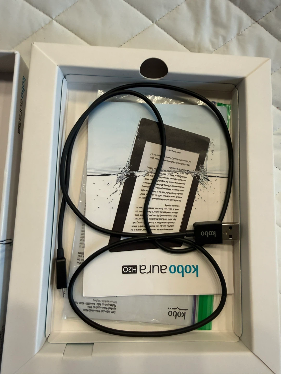 Kobo Aura H2O E-reader 4gb - photo 3