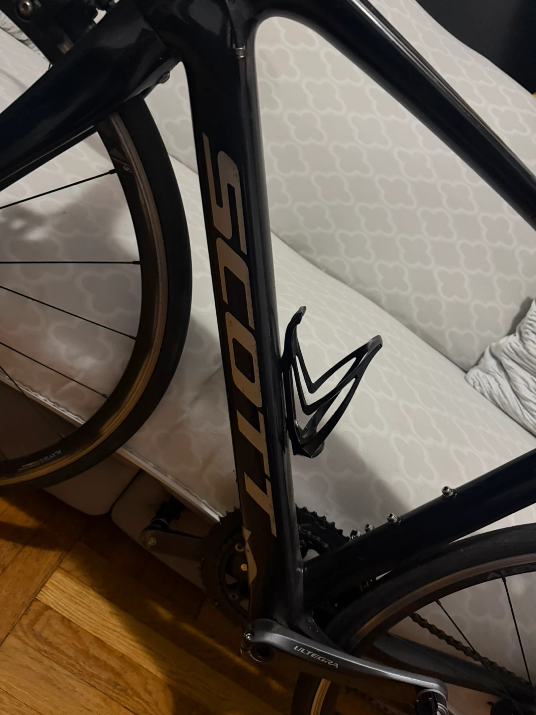 Scott Foil 20 Road Bike - photo 2