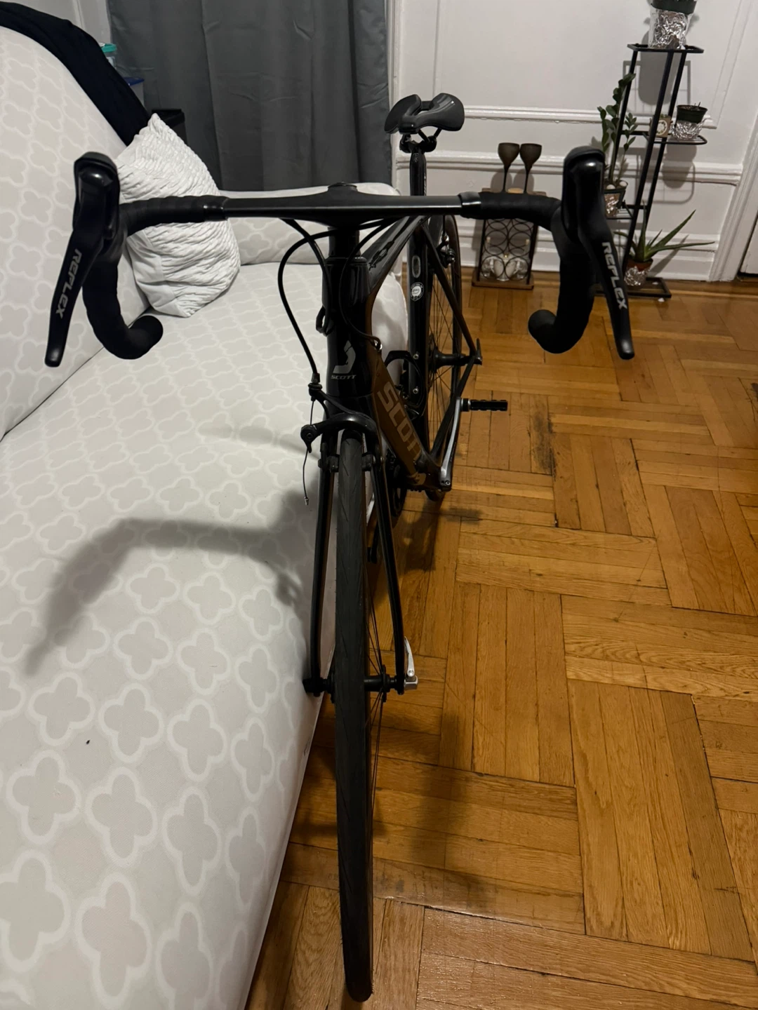 Scott Foil 20 Road Bike - photo 3