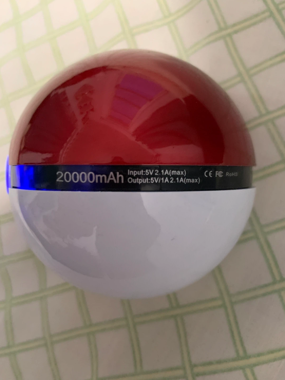 Pokemon Ball Power Bank 20000mAh LED Battery Portable Charger - photo 2