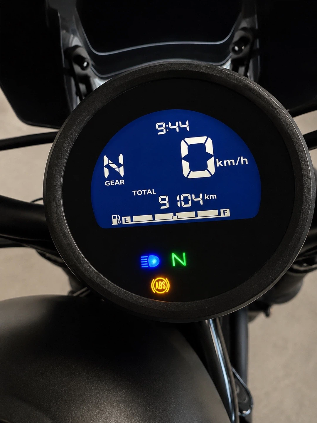 Honda Rebel 300 cc Motorcycle - photo 3