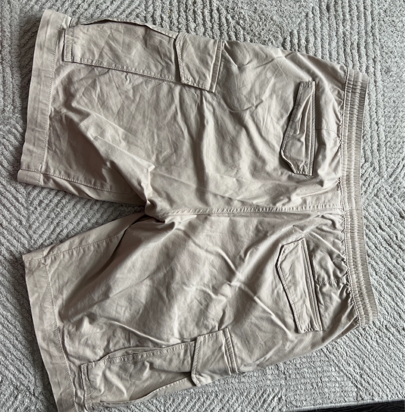 H&M Regular Fit Cargo Shorts - Khaki - Size L - photo 2