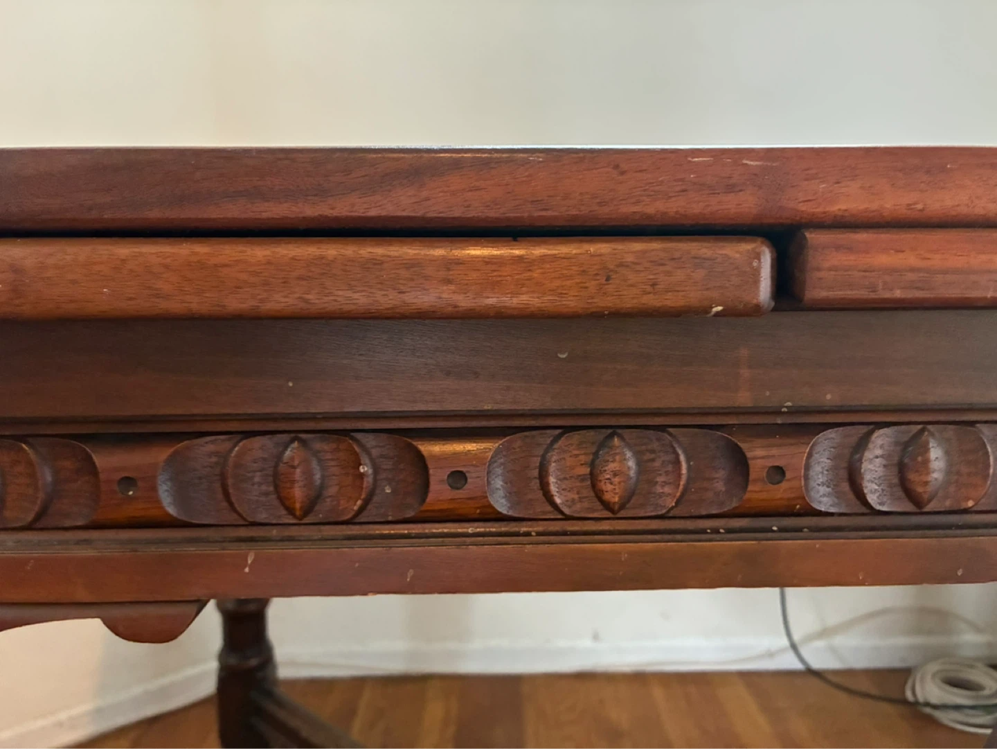 POTTERY BARN EXTENDABLE DINING TABLE - photo 3