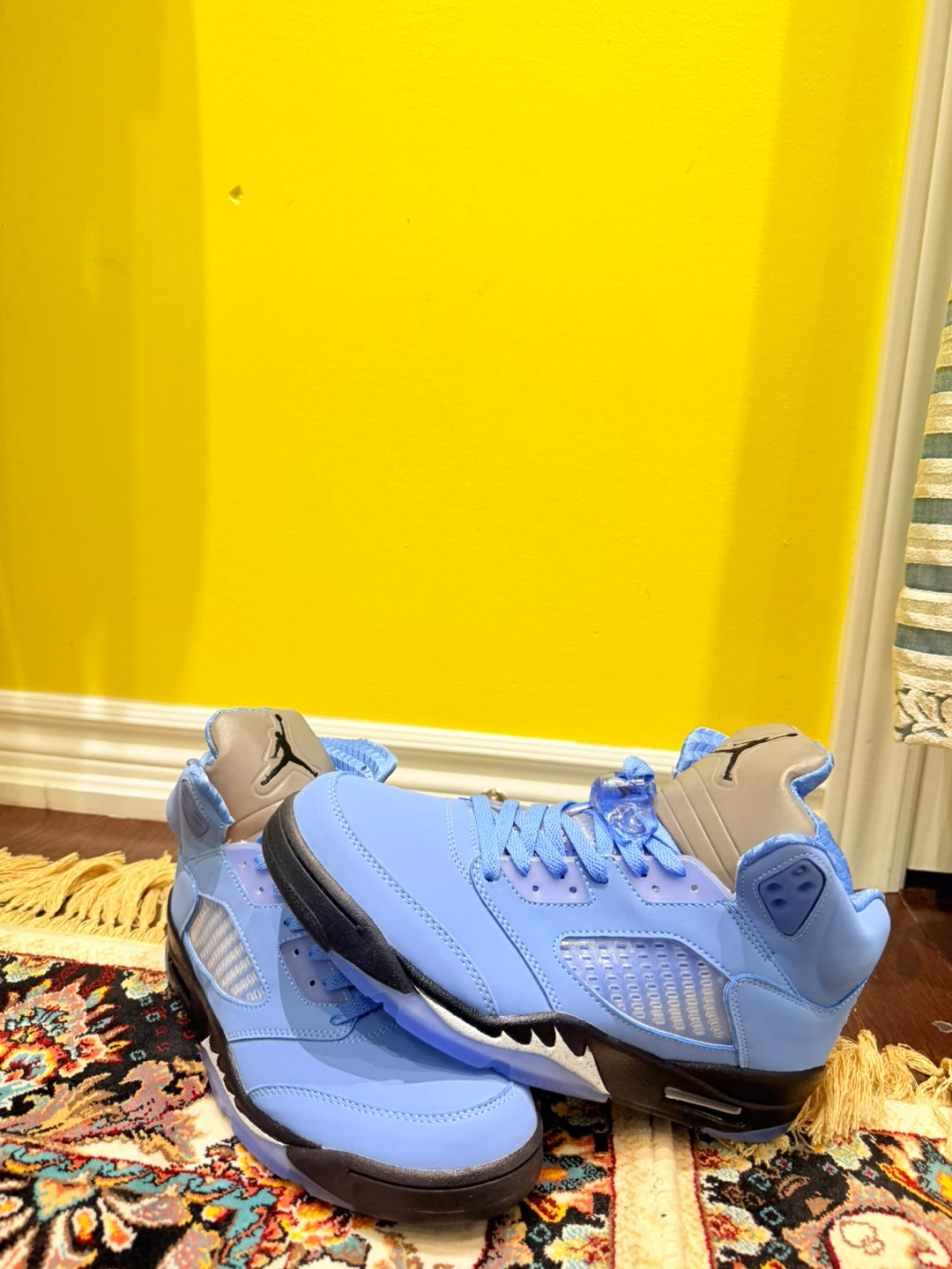 Air Jordan 5 Retro SE 'University Blue' - photo 5
