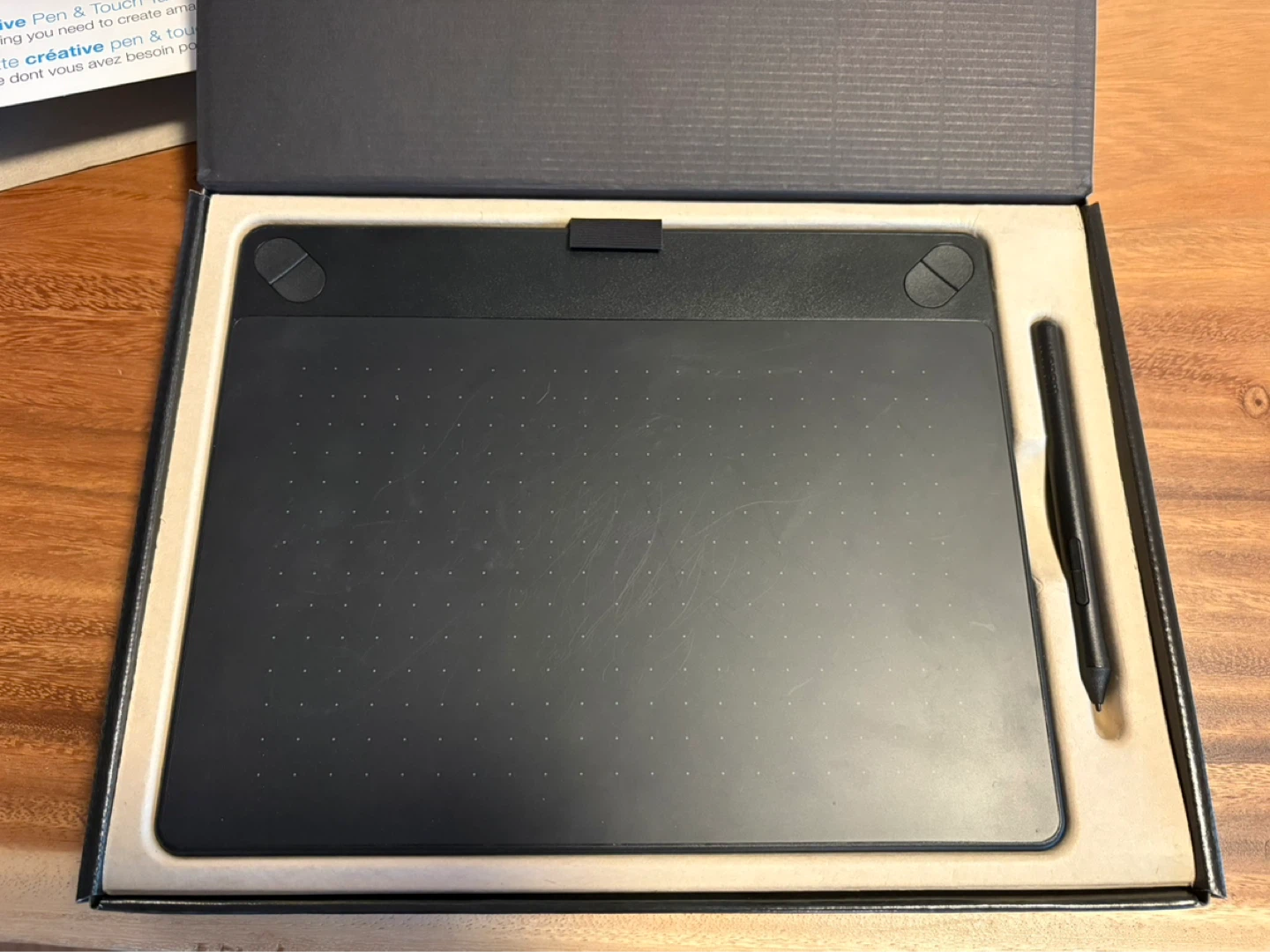 Wacom Intuos Art Pen & Touch Creative Tablet - photo 2