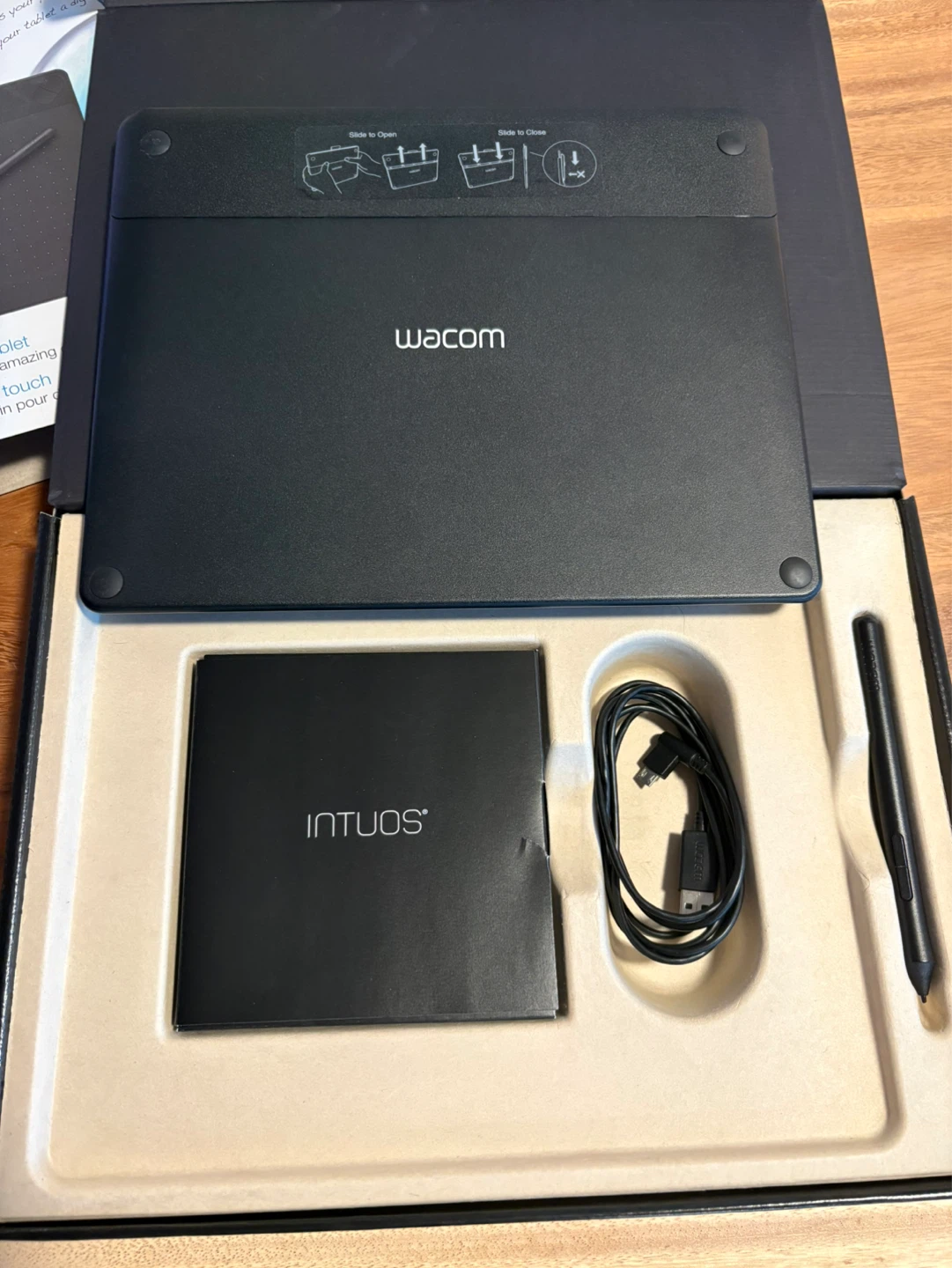 Wacom Intuos Art Pen & Touch Creative Tablet - photo 3