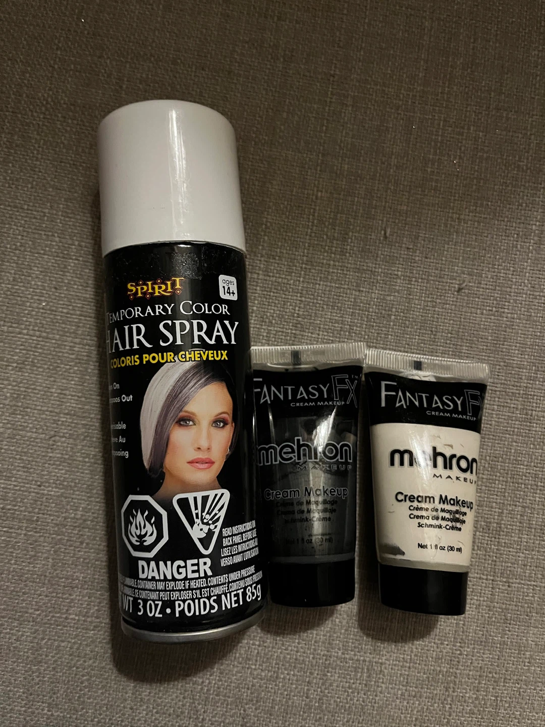 Spirit Temporary Color Hair Spray & Mehron Cream Makeup Set