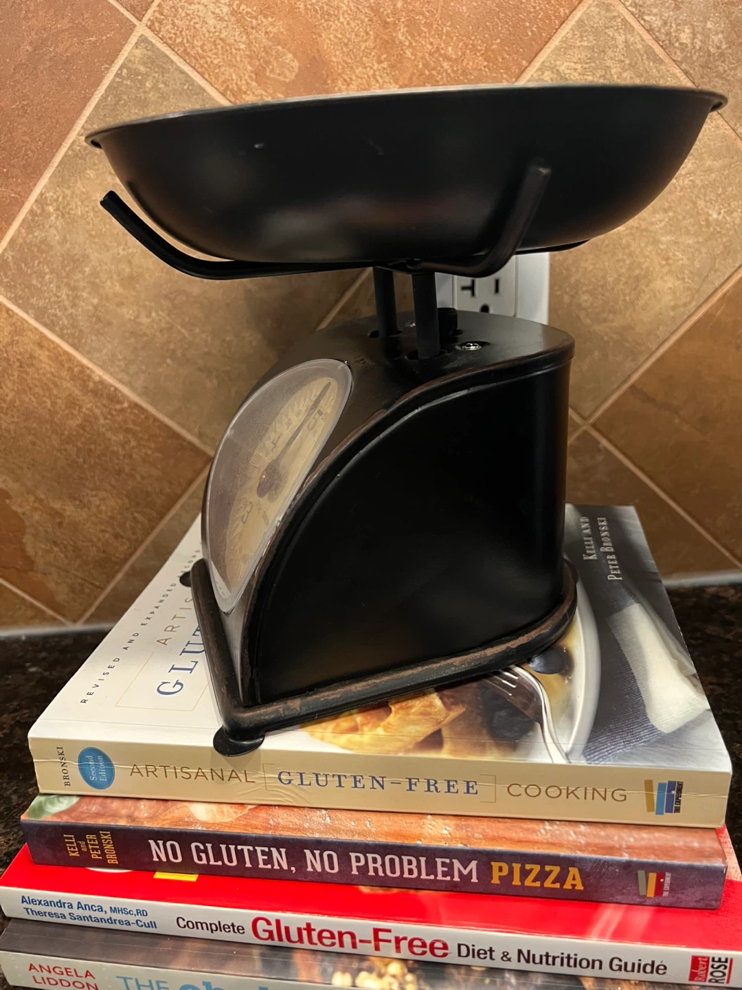 Antique-Style Countertop Kitchen Scale - photo 3