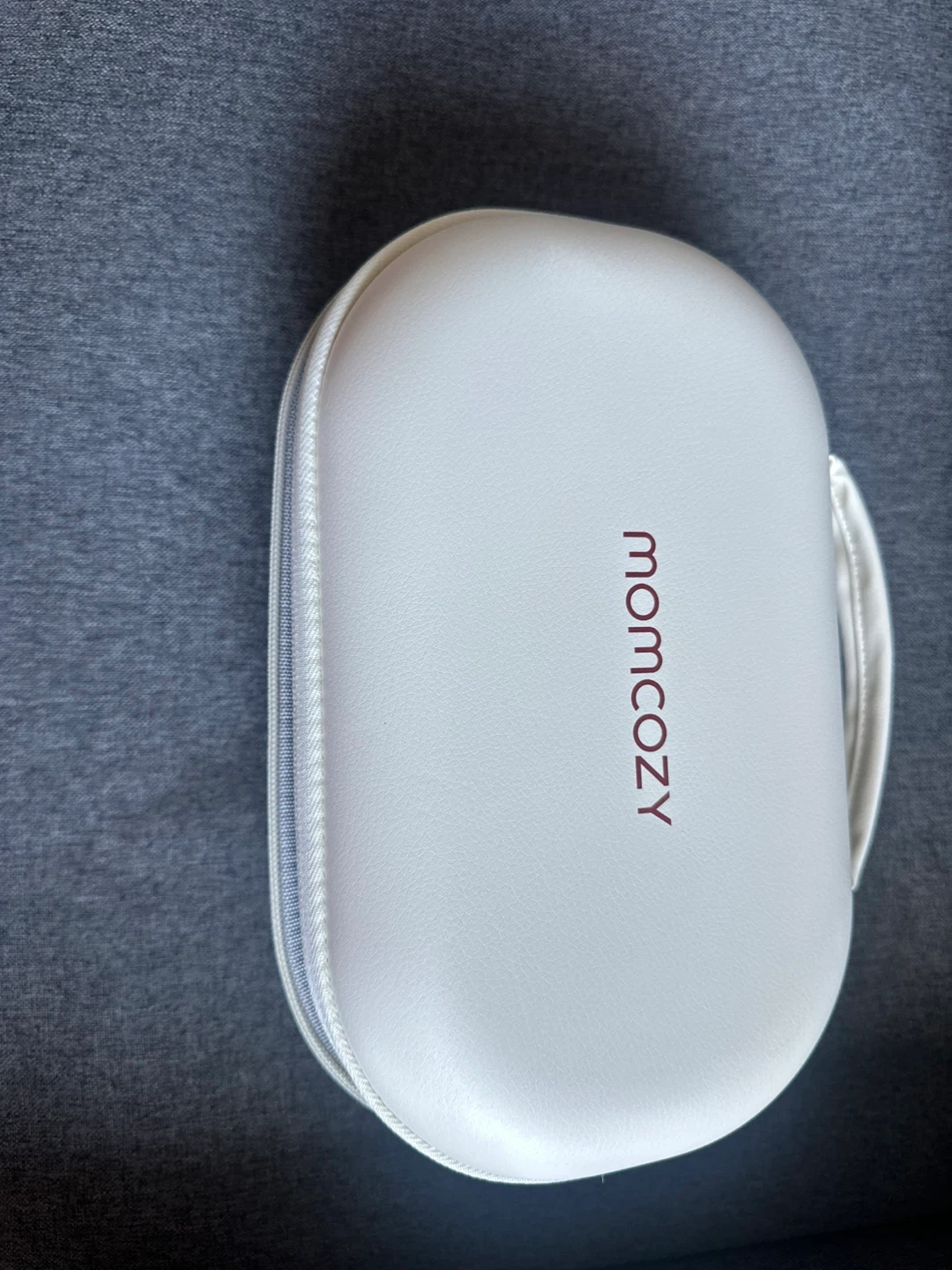 Momcozy M5 Hands-Free Breast Pump Set - Double Pumps - photo 2