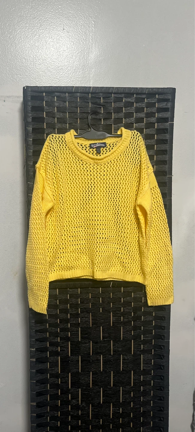 Yellow Cropped Mesh Sweater 8 / 10 size kids - photo 3