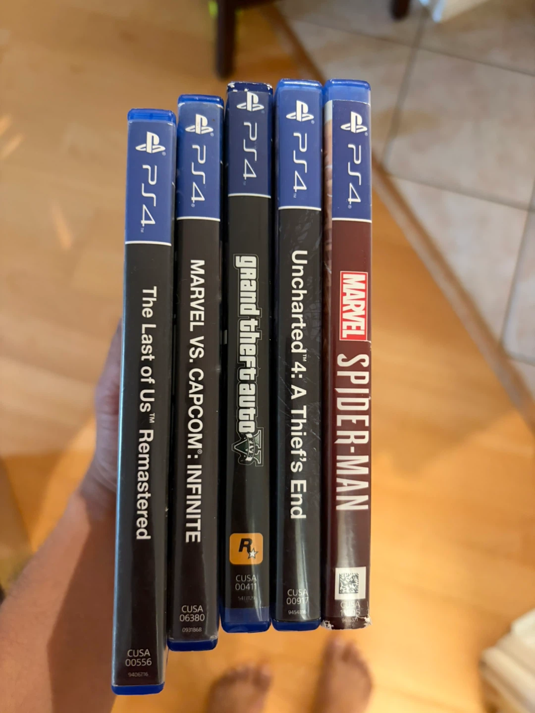 PlayStation 4 Slim Console with Games - photo 2