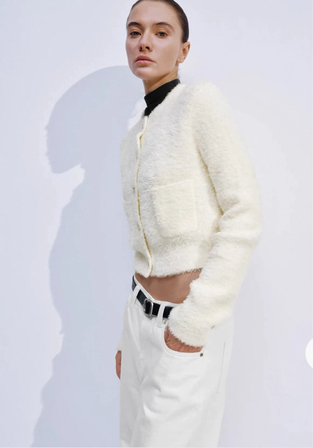 Urban Revivo Cream Fuzzy Cropped Cardigan Sweater Size M