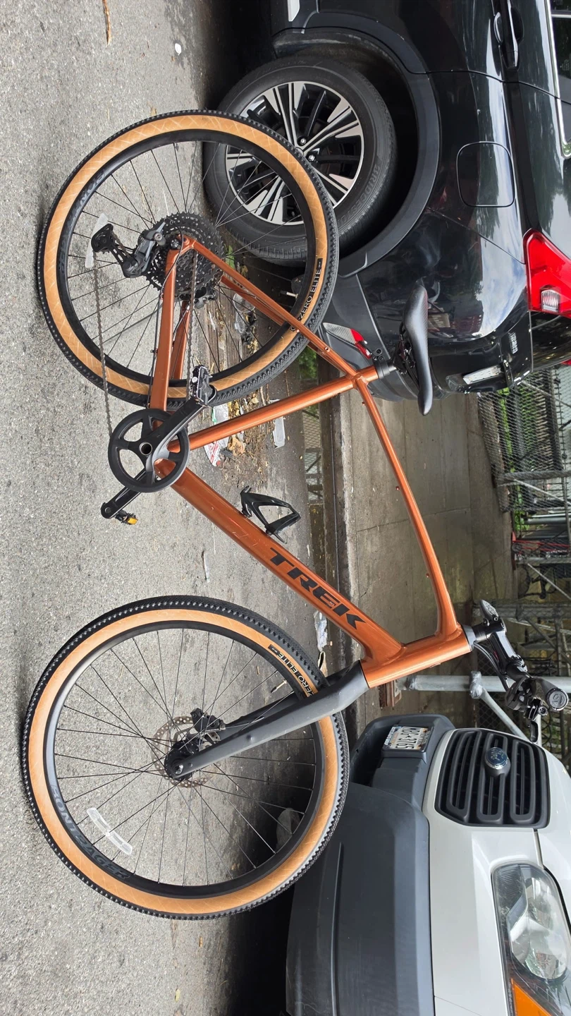 Trek Dual Sport 3 Gravel Bike - Orange - photo 2
