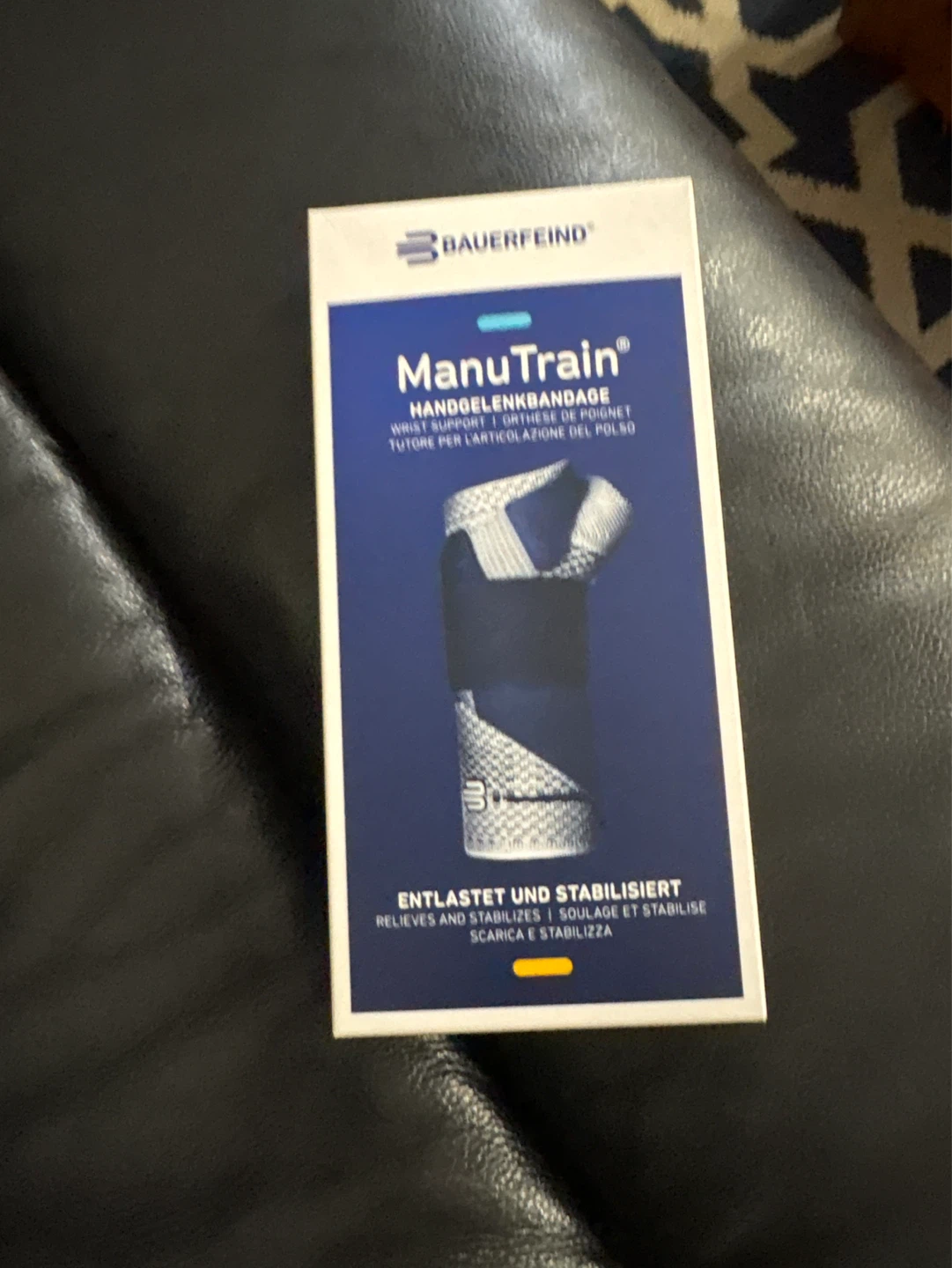 Bauerfeind ManuTrain Wrist Brace Size L Titan