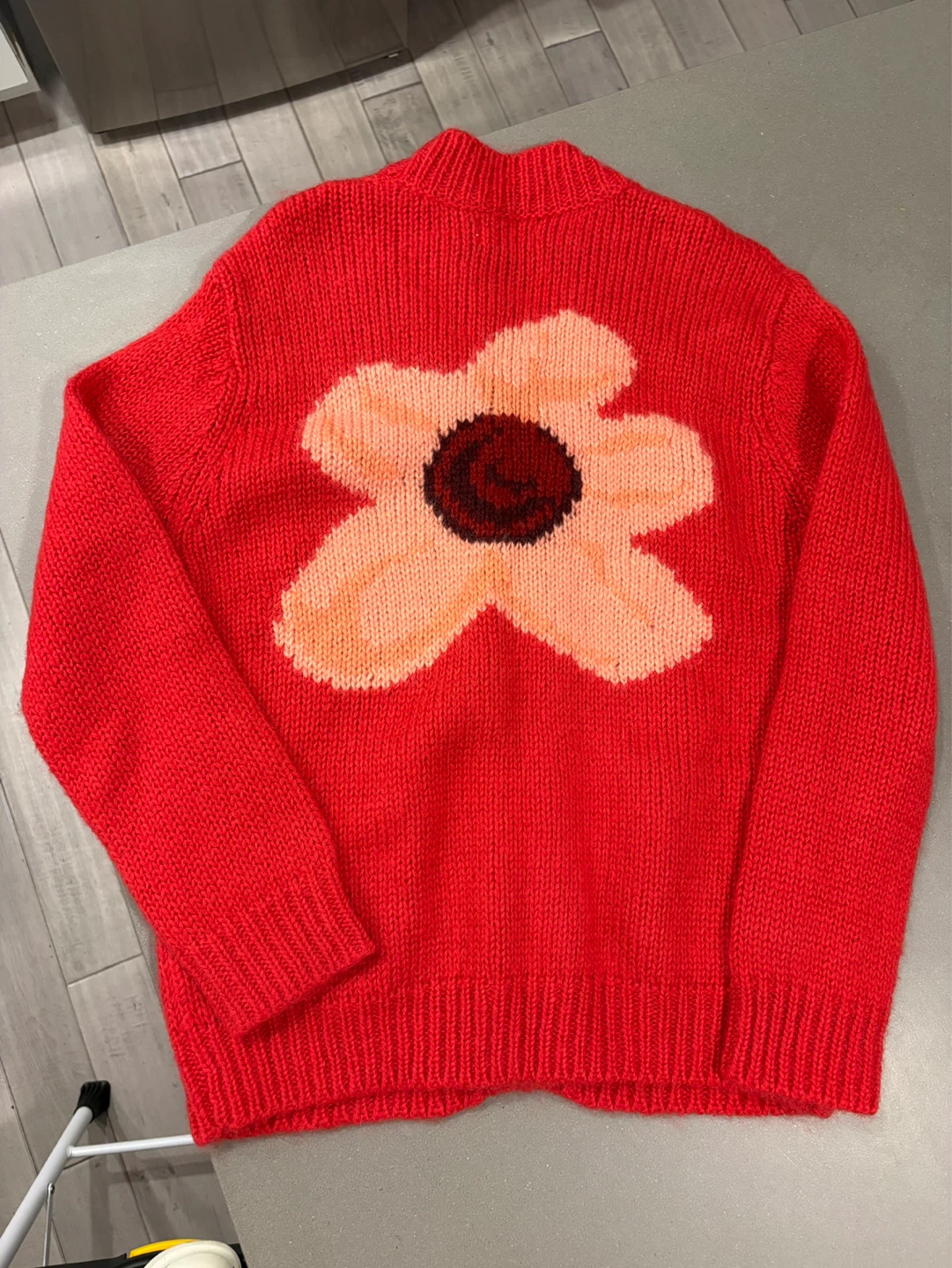 Golf Le Fleur Red Flower Cardigan *RARE* - photo 2
