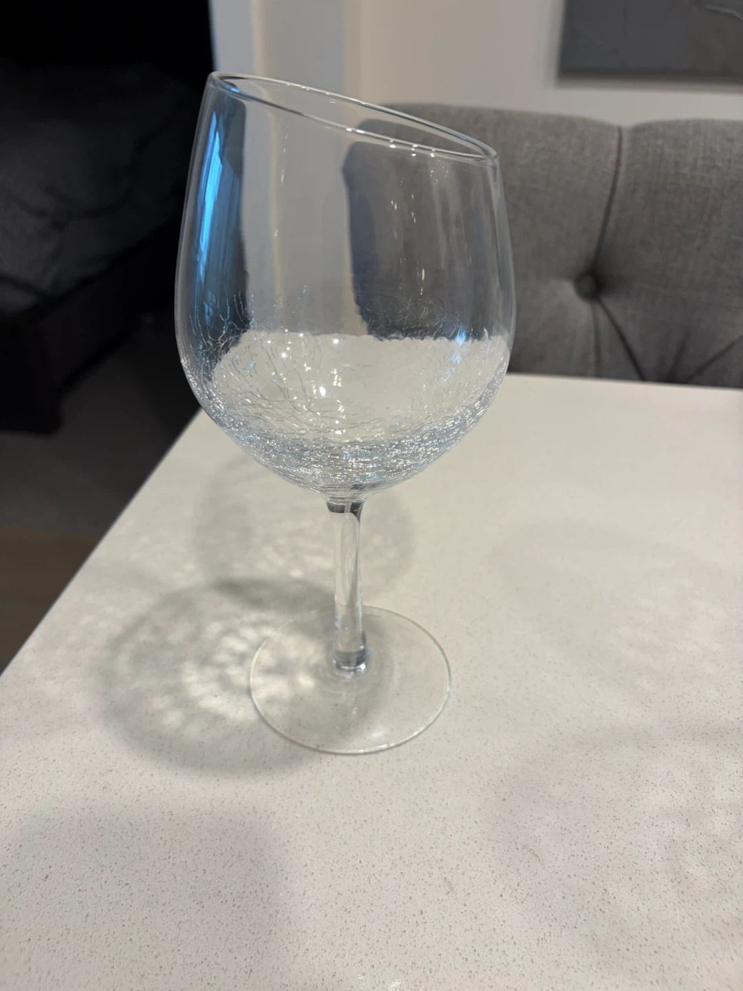 Set of 4 Clear Crackle Wine Glasses - photo 2