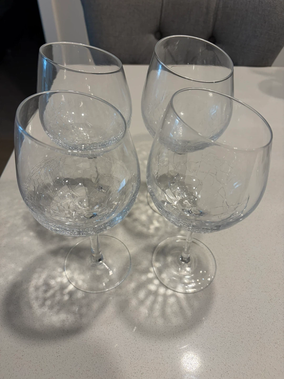 Set of 4 Clear Crackle Wine Glasses - photo 3