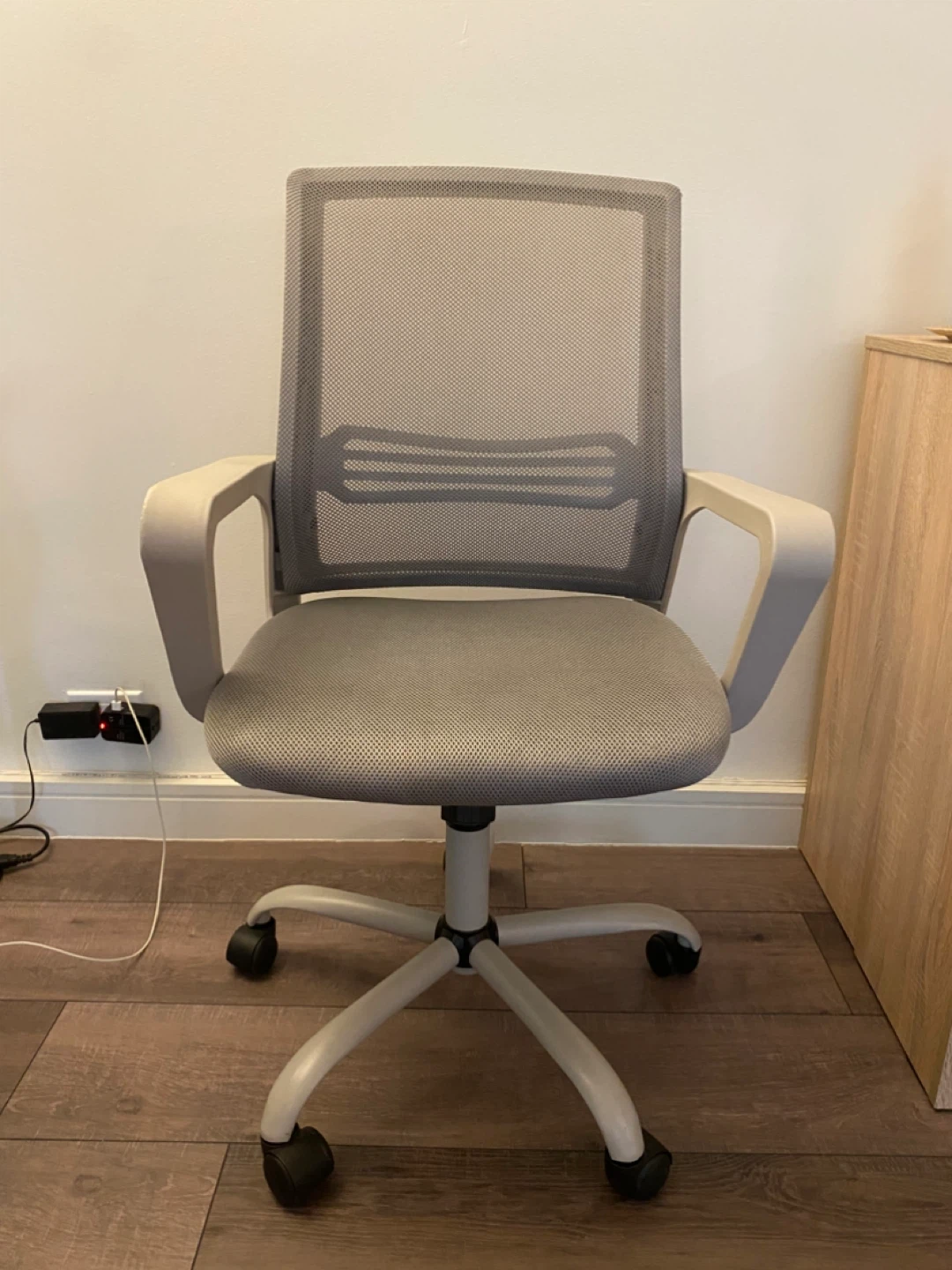 Gray Mesh Office Chair with Wheels