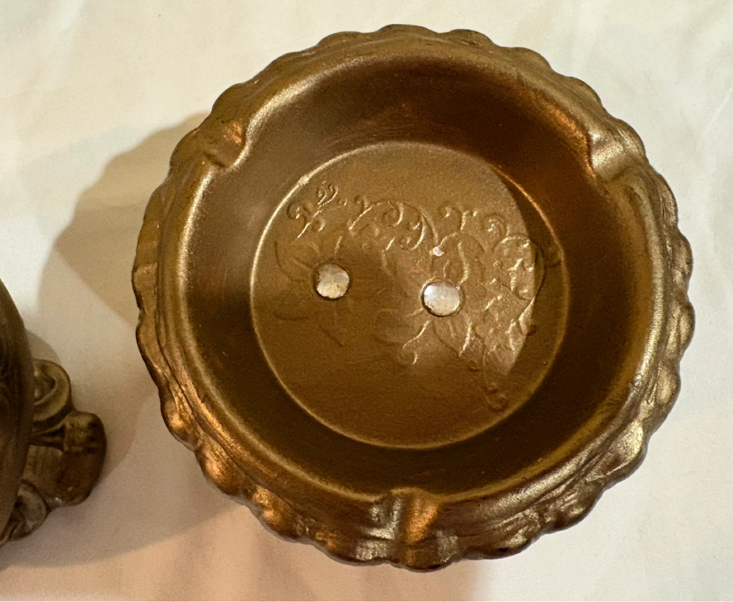 Ceramic Ornate Vintage Style Ashtray Set - Bronze Finish - photo 3