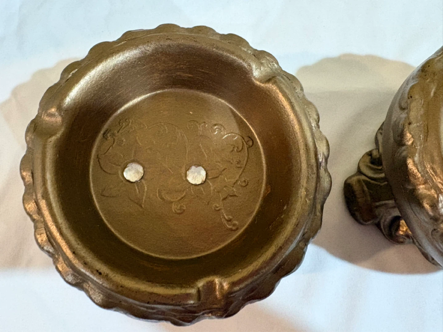 Ceramic Ornate Vintage Style Ashtray Set - Bronze Finish - photo 4