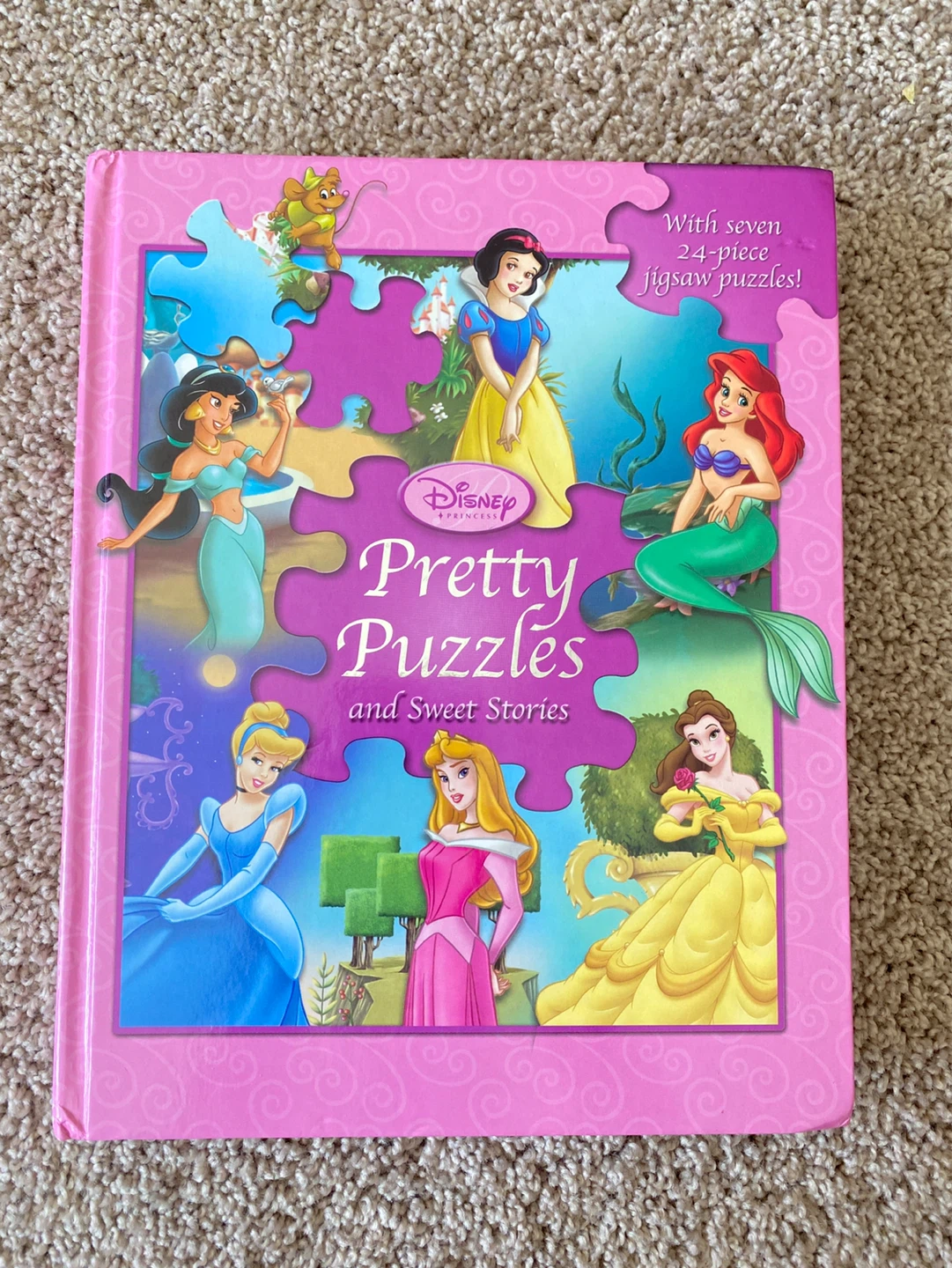 Disney Princess 7 Puzzles and Stories Book