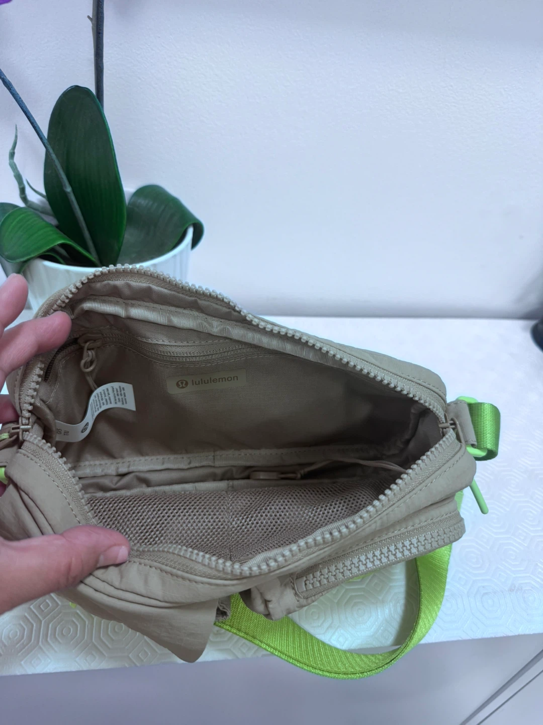 Lululemon Everywhere Belt Bag - Grey - photo 2