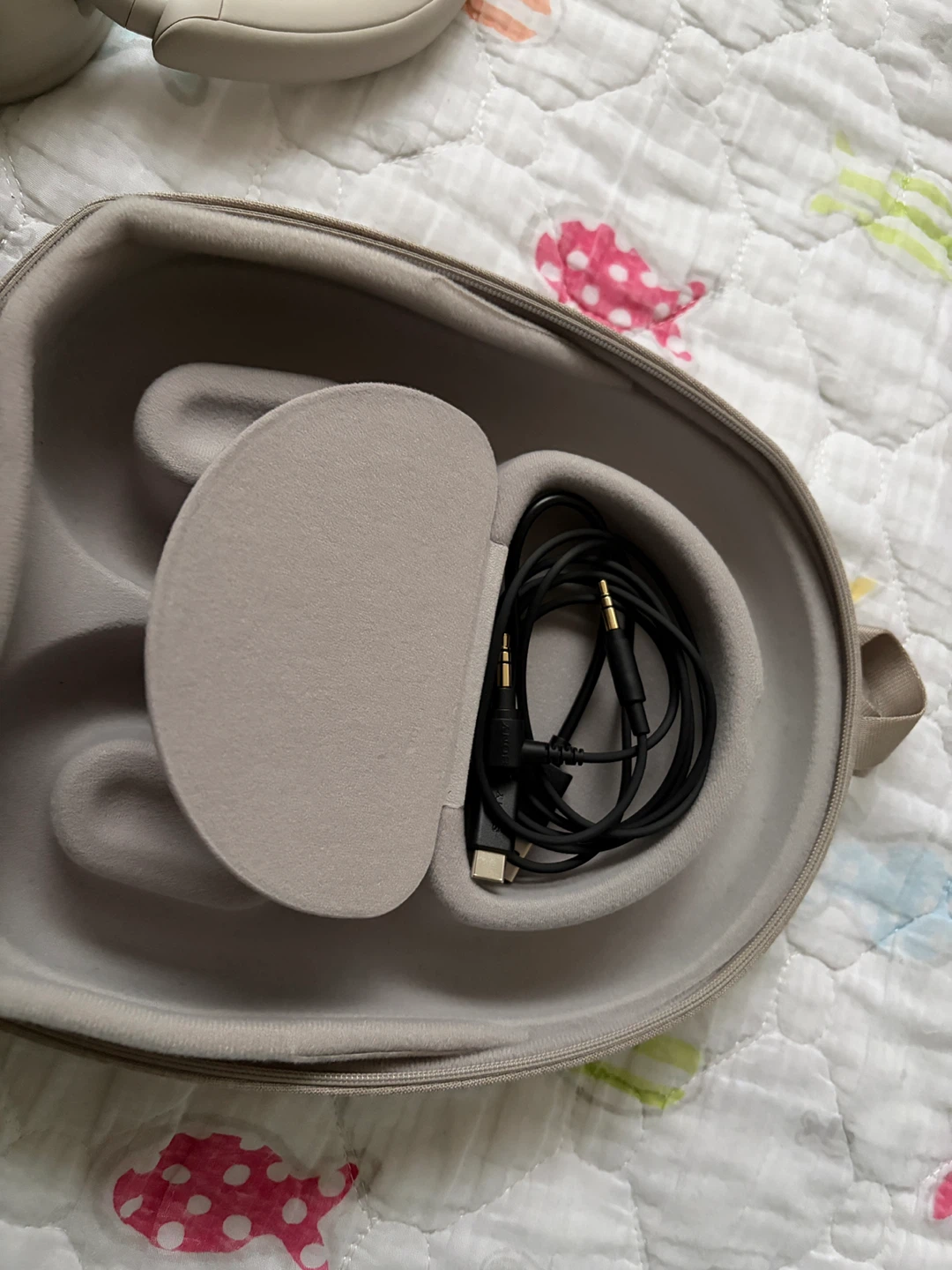 Sony WH-1000XM5 Noise Cancelling Headphones - Light Grey - photo 5