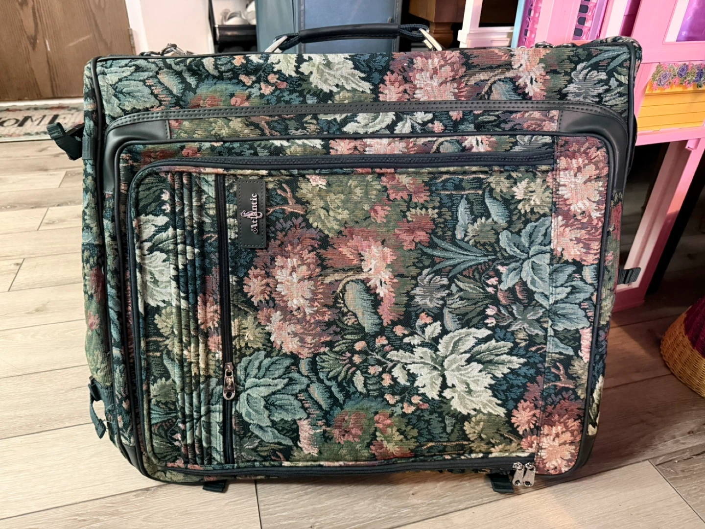 Brand New Vintage Atlantic Luggage Floral Tapestry Suitcase