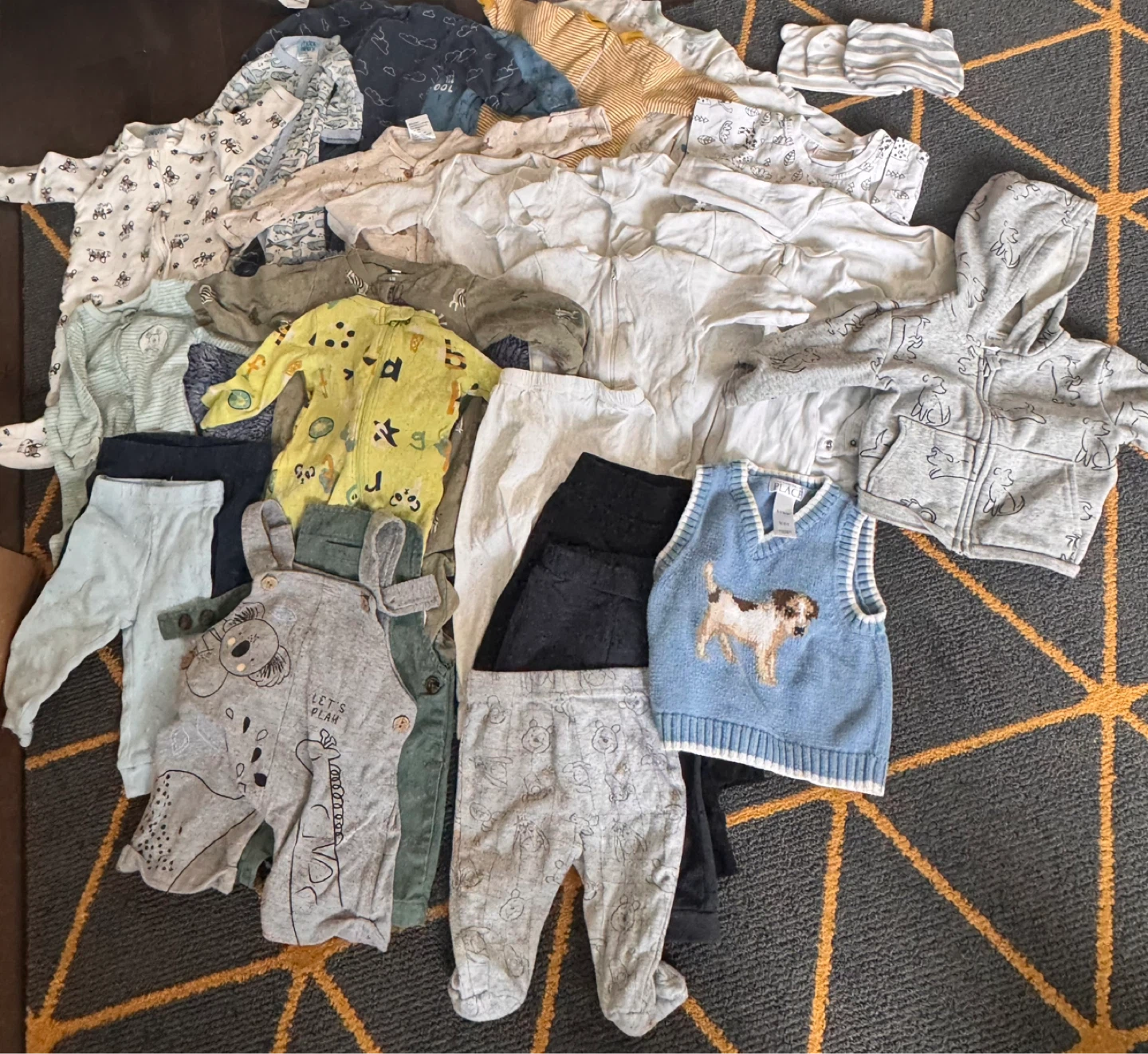 Baby Clothes Bundle - Assorted Sizes
