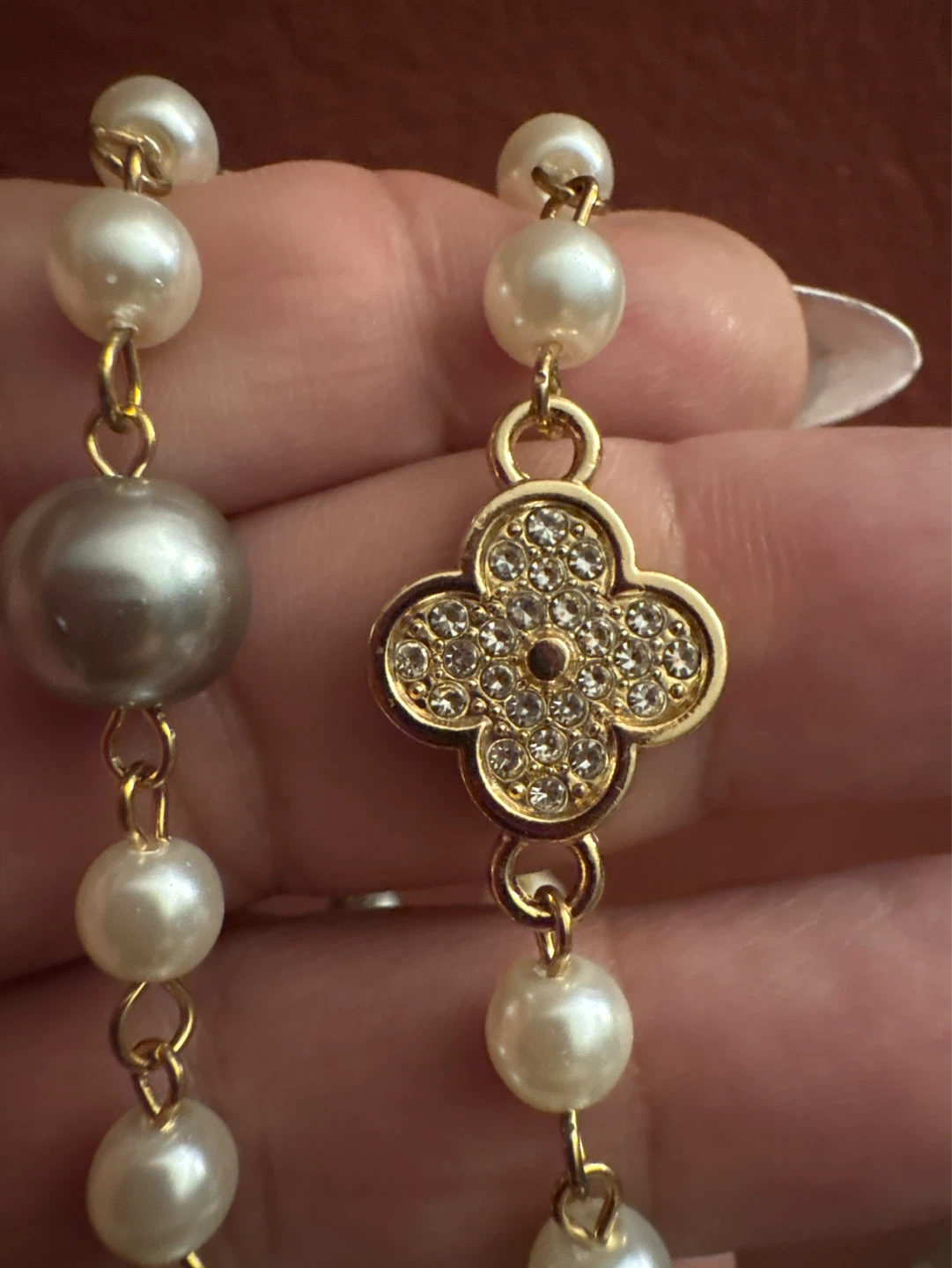 New Gold Tone Pearl Necklace with double sided CZ Clover Charms - photo 4