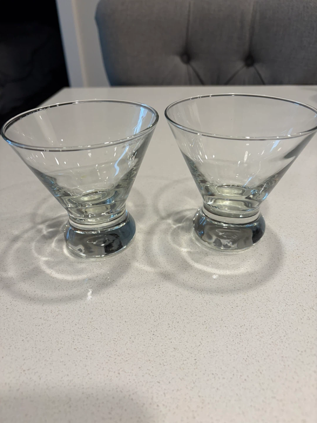Set of 2 Clear Martini Glasses - photo 2