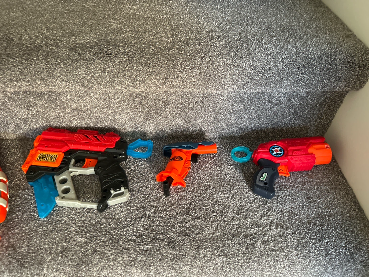 Bundle of Nerf and X-Shot Blasters with Darts - photo 3