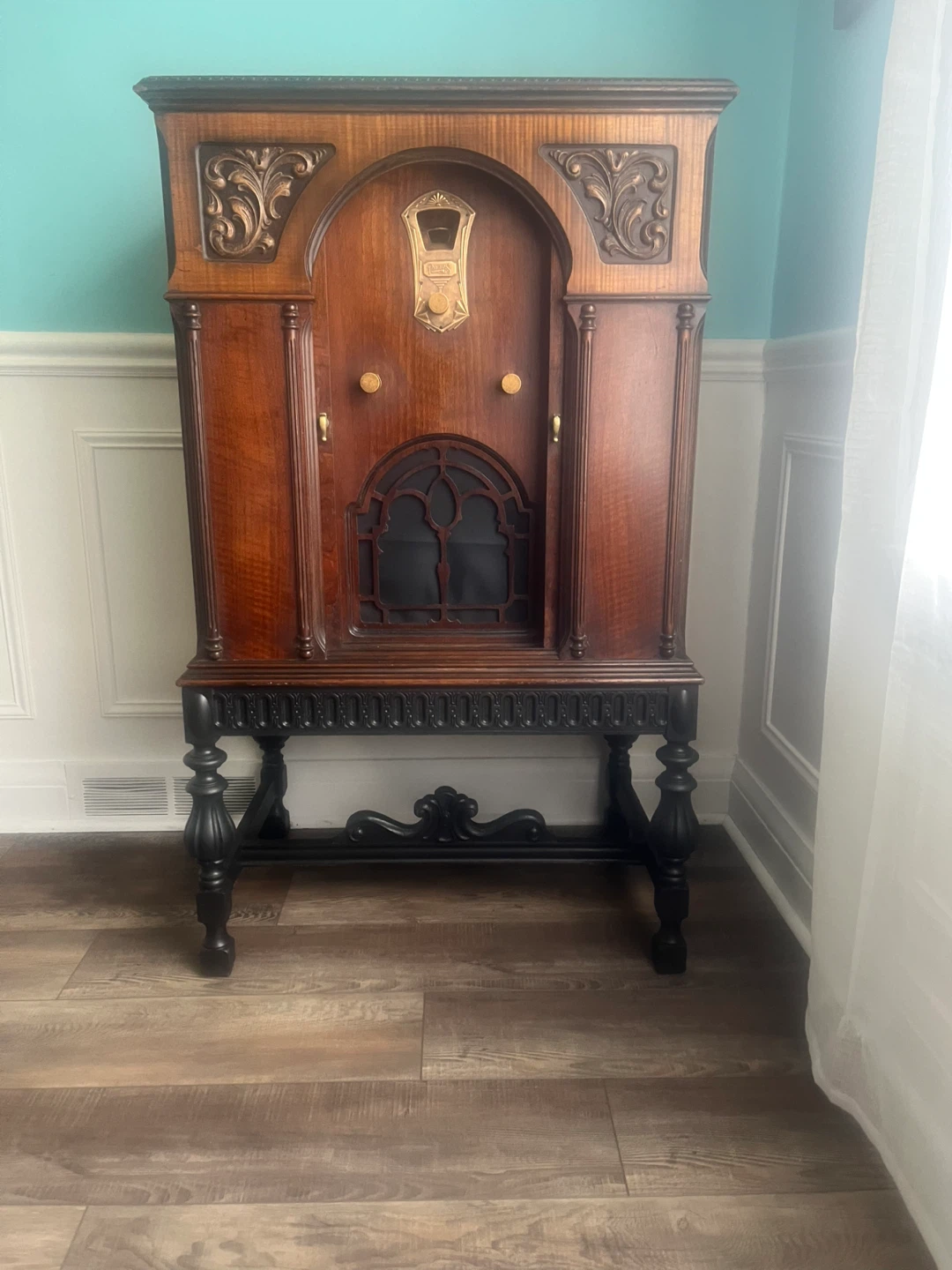 Antique Wooden Radio Cabinet - photo 5
