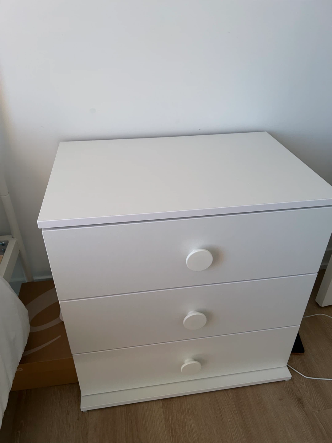 White 3-Drawer Dresser