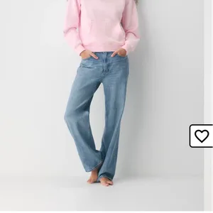 Aritzia sweatfleece perfect hoodie villa pink