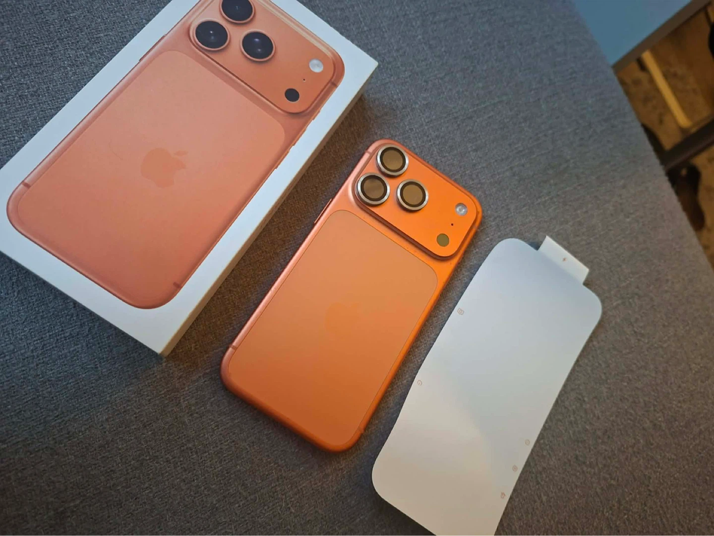 Apple iPhone 17 Pro (Orange) 256 gB - photo 4