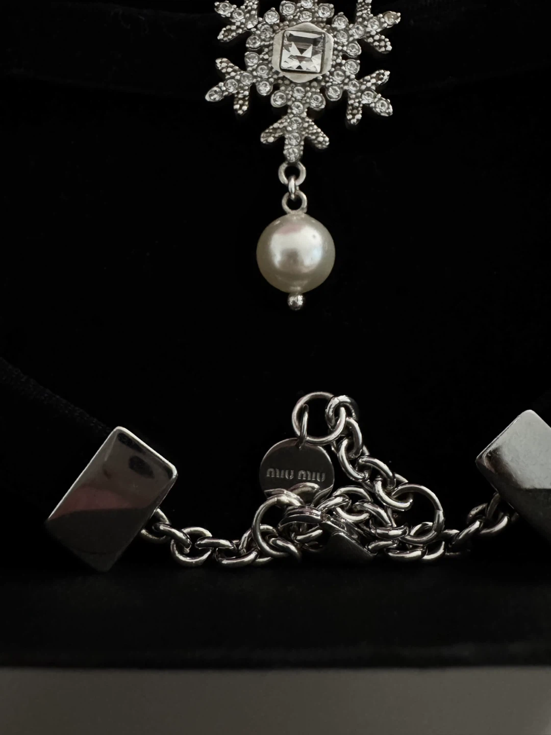 Miu Miu Crystal Snowflake Pearl Choker / Necklace - photo 3