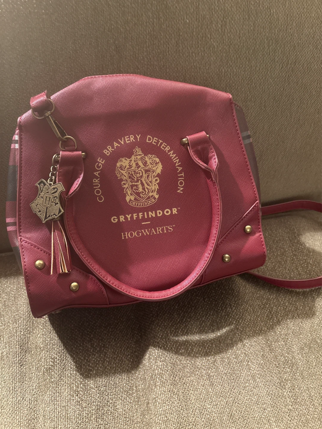 Harry Potter Gryffindor Faux Leather Satchel Bag - photo 2