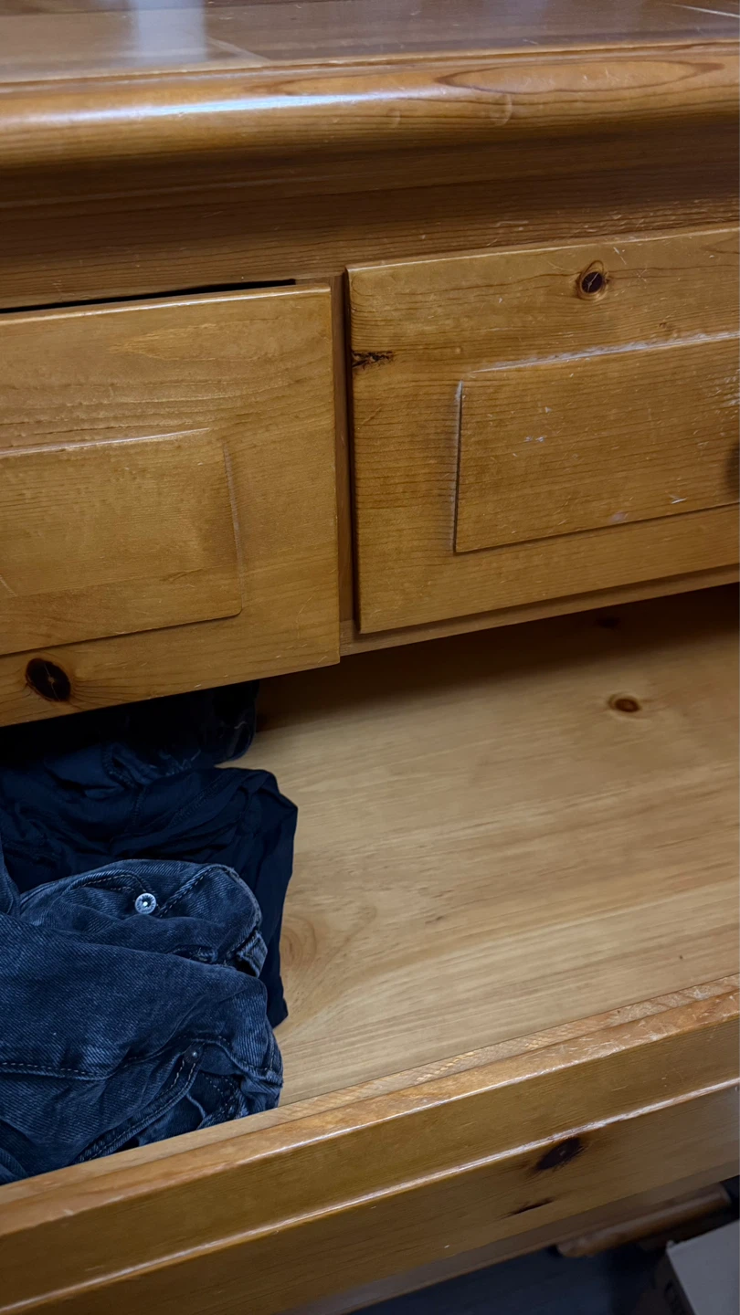 Wooden Dresser with 6 Drawers - photo 3
